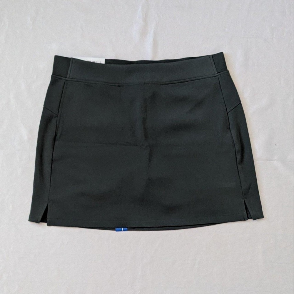 New 32 Degrees Cool Women's Athletic Skirt Skort Dark Green Large NWT